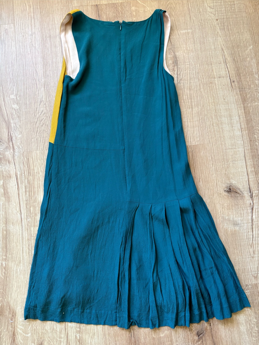 HD in Paris Anthropologie Jules Colorblock retro boho summer dress - Picture 7 of 7